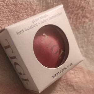 TIGI Glow Blush in Rosy Pink
